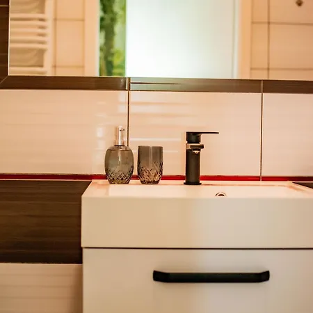 Апартаменты Flaming Nad Jeziorem Оструда