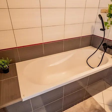 Апартаменты Flaming Nad Jeziorem Оструда